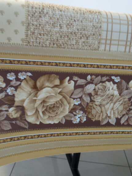 cerata liście złote